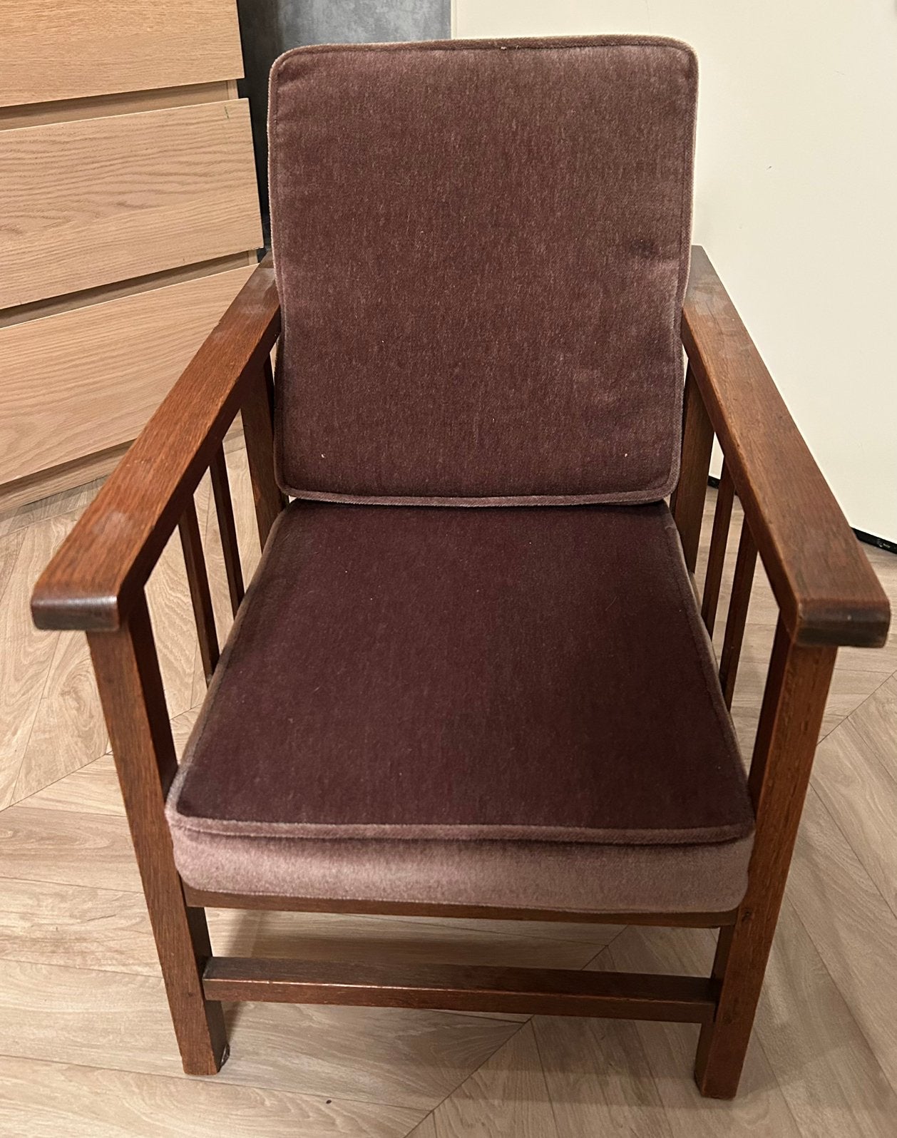 Ouderwetse Stoel / Kinderstoel / Poppenstoel Bruin Hout, Ophalen, Minder dan 75 cm, Zo goed als nieuw, 50 tot 75 cm