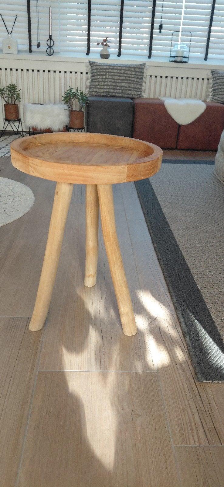Mooie houten bijzettafel, Minder dan 55 cm, Gebruikt, Modern, Scandinavisch, Rond