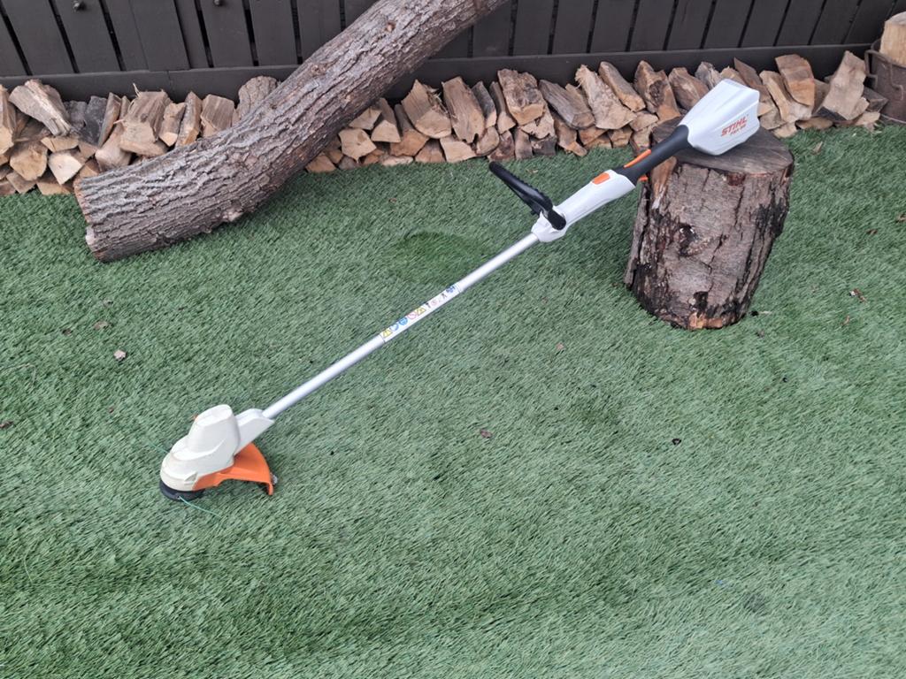 Stihl FSA 56 accu bosmaaier / grastrimmer, Ophalen, Stihl, Gebruikt, Accu