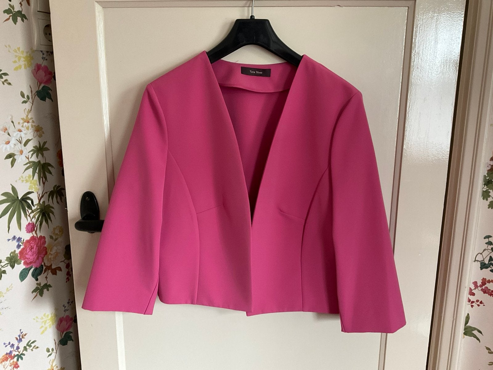 Bolero Vera Mont, maat 48, Maat 46/48 (XL) of groter, Ophalen of Verzenden, Zo goed als nieuw, Jasje