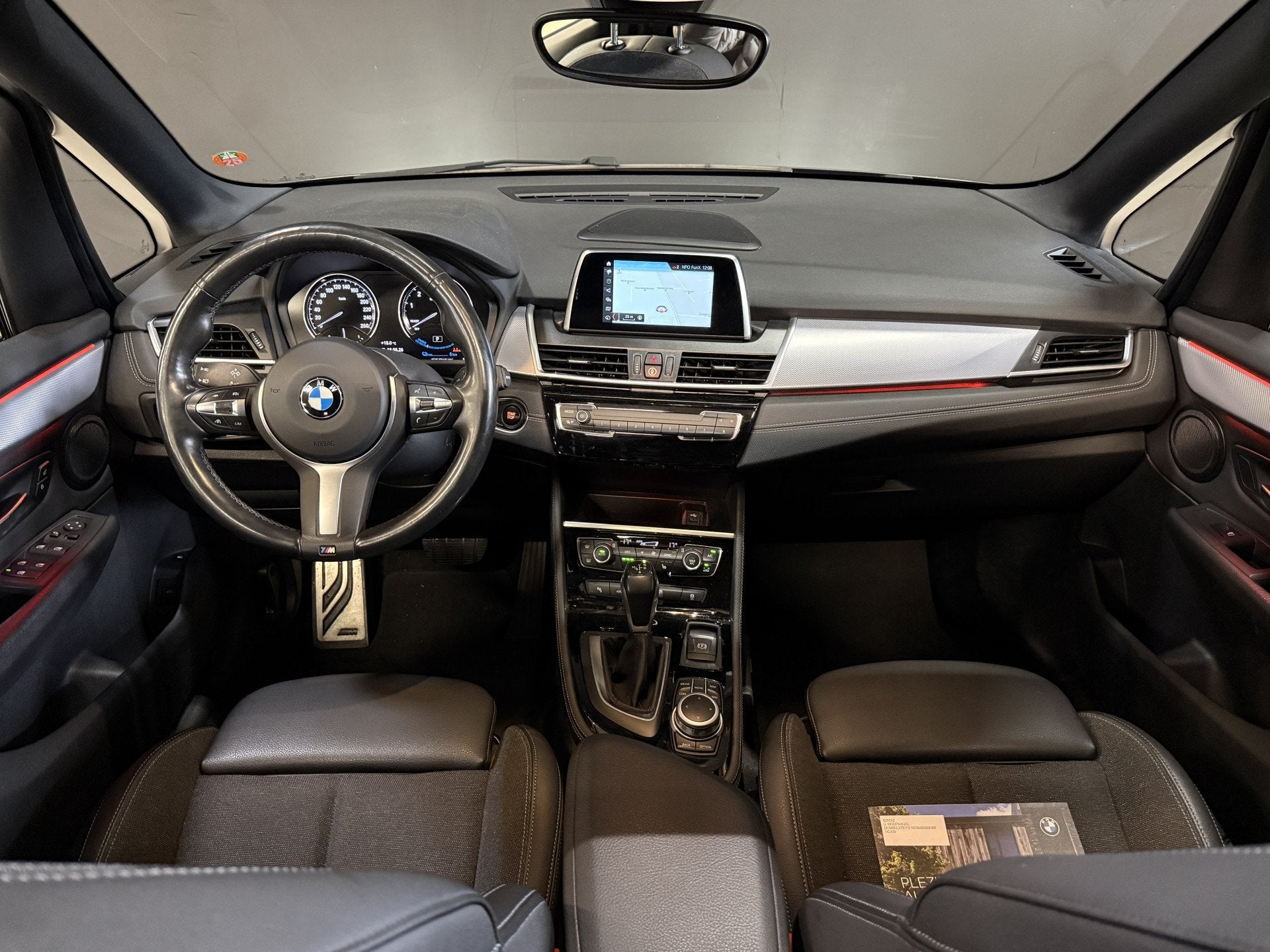BMW 2 Serie Active Tourer 225xe iPerformance Executive | M-S, Automaat, 8 kWh, Gebruikt, 1650 kg