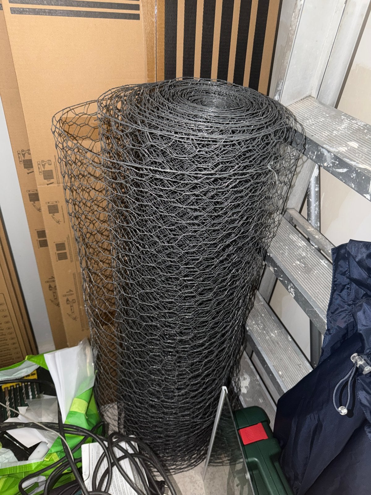 Kippengaas - 25M lang 1M hoog Verzinkt staal Maaswijdte25x45, Tuin en Terras, Ophalen of Verzenden, Nieuw, 10 tot 20 meter, Gaas