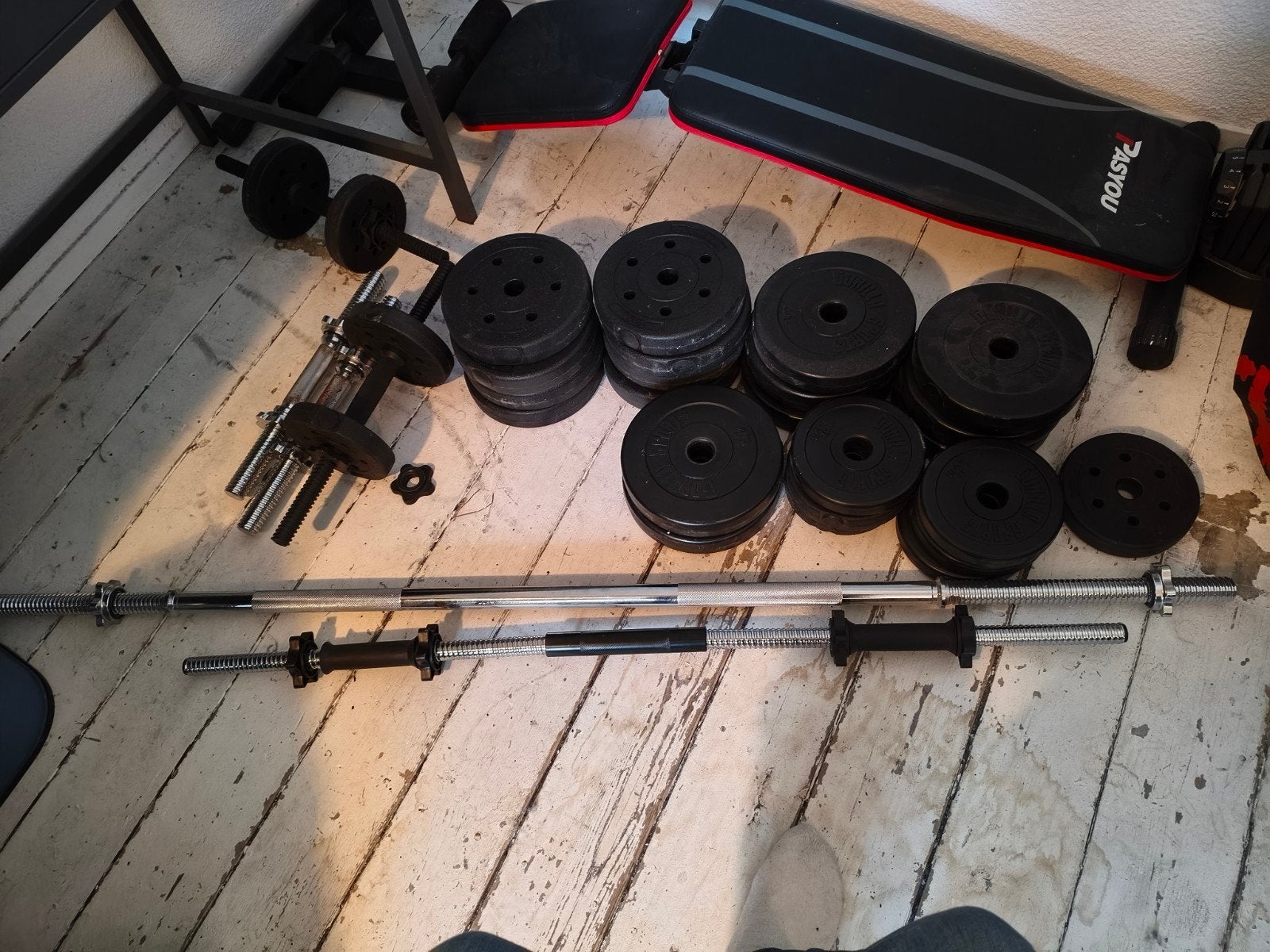 Complete halterset met diverse gewichten en stangen, Sport en Fitness, Ophalen, Gebruikt, Armen, Halterset
