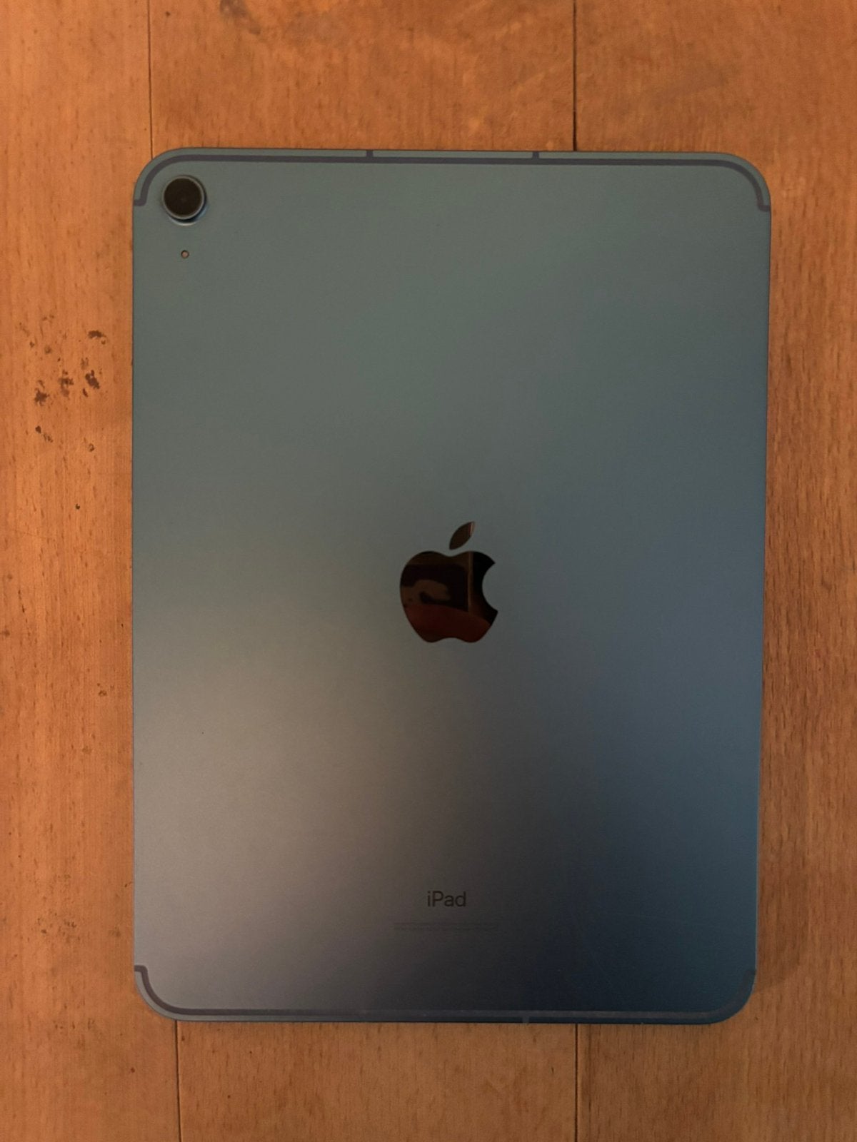 iPad 10th gen cellular 64GB met Logi hoes, Computers en Software, 10 inch, Apple iPad, Ophalen of Verzenden, Zo goed als nieuw