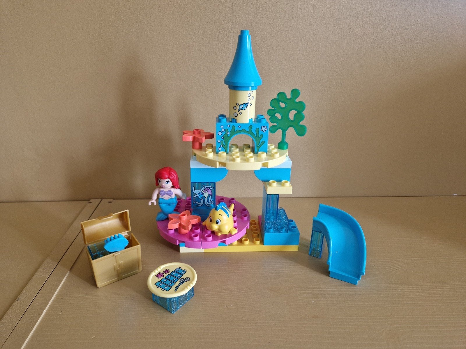 LEGO DUPLO Disney Ariel's Onderwaterkasteel, Ophalen of Verzenden, Zo goed als nieuw, Overige merken