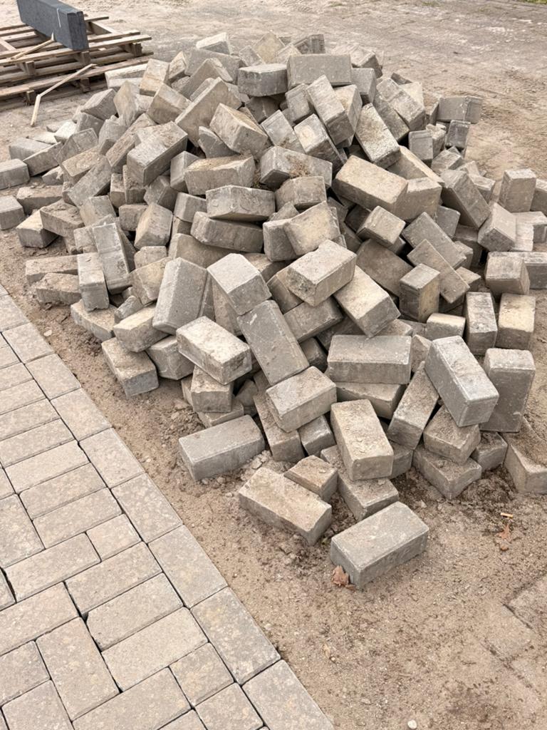Gratis op te halen grijze betonklinkers, Ophalen, Beton, Klinkers