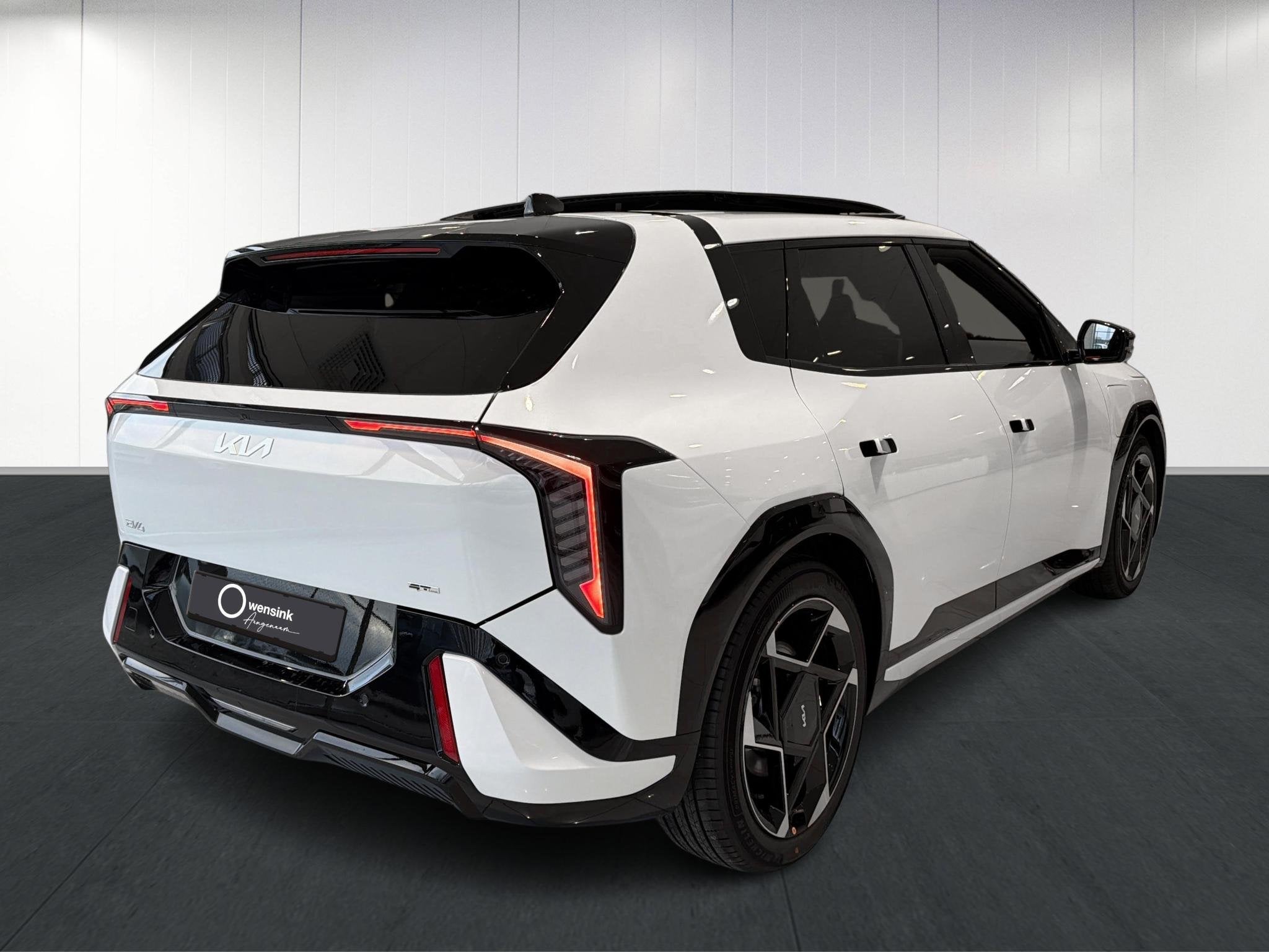 Kia EV4 GT-Line 81.4 kWh | Panoramaschuifdak | LED-Matrix |, Auto's, 81 kWh, 510 min, Zwart, 204 pk