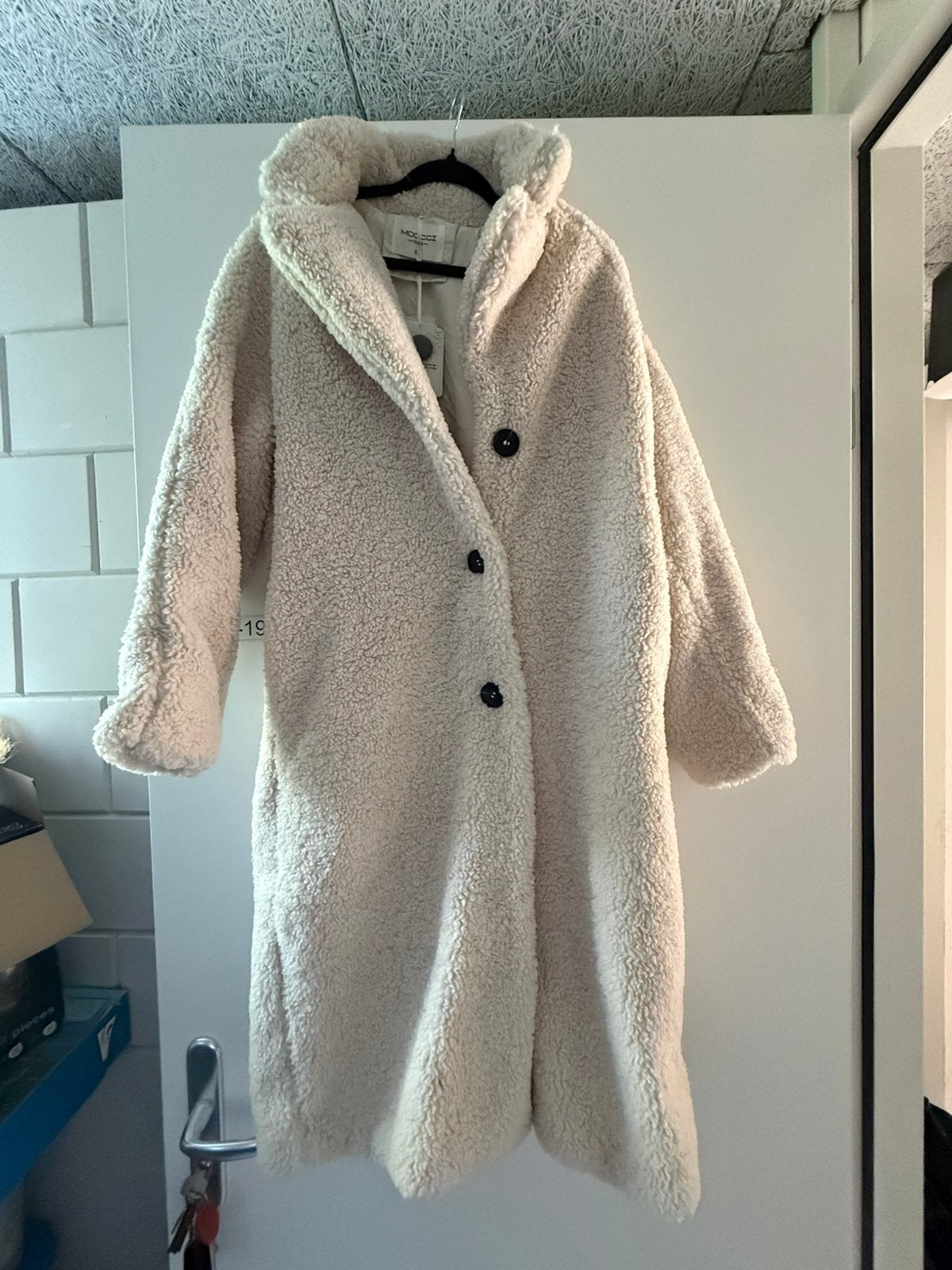 Teddy winterjas, Ophalen of Verzenden, Nieuw, Maat 38/40 (M), Beige