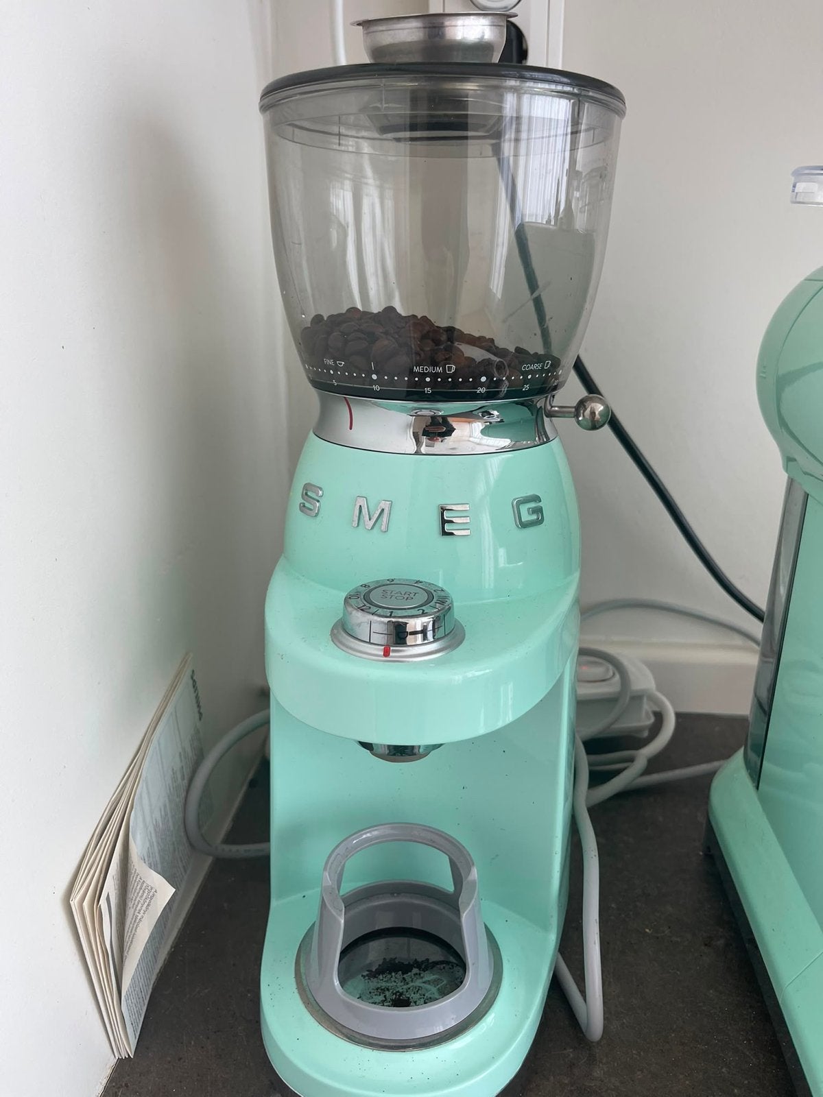 Smeg Koffiemolen - watergroen - Zo goed als nieuw, Ophalen of Verzenden, Zo goed als nieuw