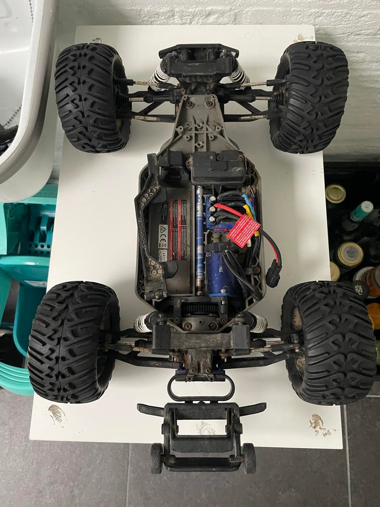 Traxxas Rustler 4x4 VXL - Gebruikte Staat, Hobby en Vrije tijd, Modelbouw | Auto's en Voertuigen, Overige merken, Gebruikt, Auto