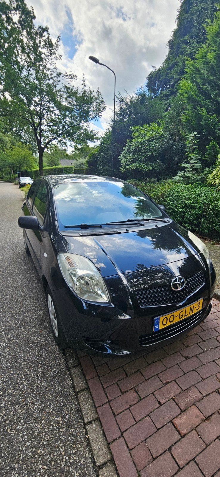Toyota Yaris 1.0 12V Vvt-i 5DR Terra 2008 Zwart, Voorwielaandrijving, 527 kg, 40 €/maand, 750 kg