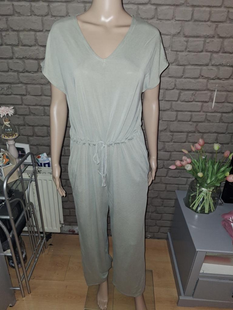 Jumpsuit groen B.Young maat 38/M, Kleding | Dames, Jumpsuits, Zo goed als nieuw, Maat 38/40 (M), Groen, Ophalen of Verzenden