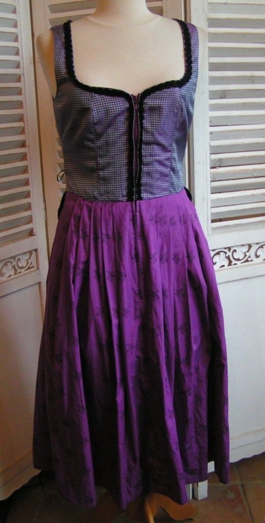 tiroler dirndl jurk en schort maat 36 nr TT 1183, Kleding | Dames, Carnavalskleding en Feestkleding, Carnaval, Verzenden, Berwin & Wolff
