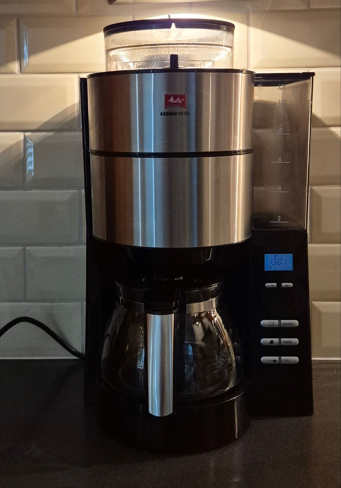 Melitta AromaFresh koffiezetapparaat met bonenmaler en timer, Witgoed en Apparatuur, Koffiezetapparaten, Gebruikt, 10 kopjes of meer
