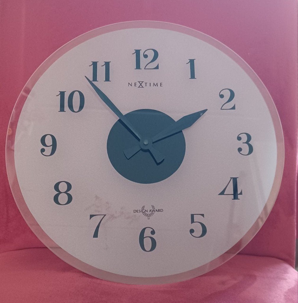 Wandklok, Ophalen of Verzenden, Zo goed als nieuw, Analoog, Wandklok