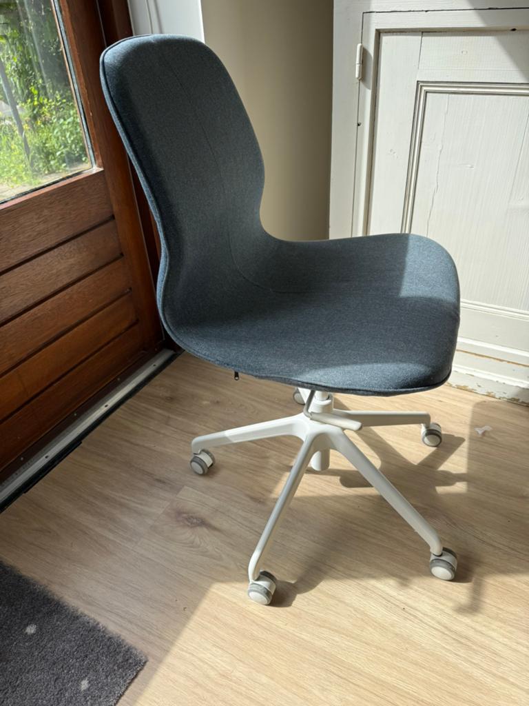 Ikea bureaustoel LÅNGFJÄLL, Huis en Inrichting, Bureaustoelen, Ophalen, Gebruikt, Blauw, Bureaustoel