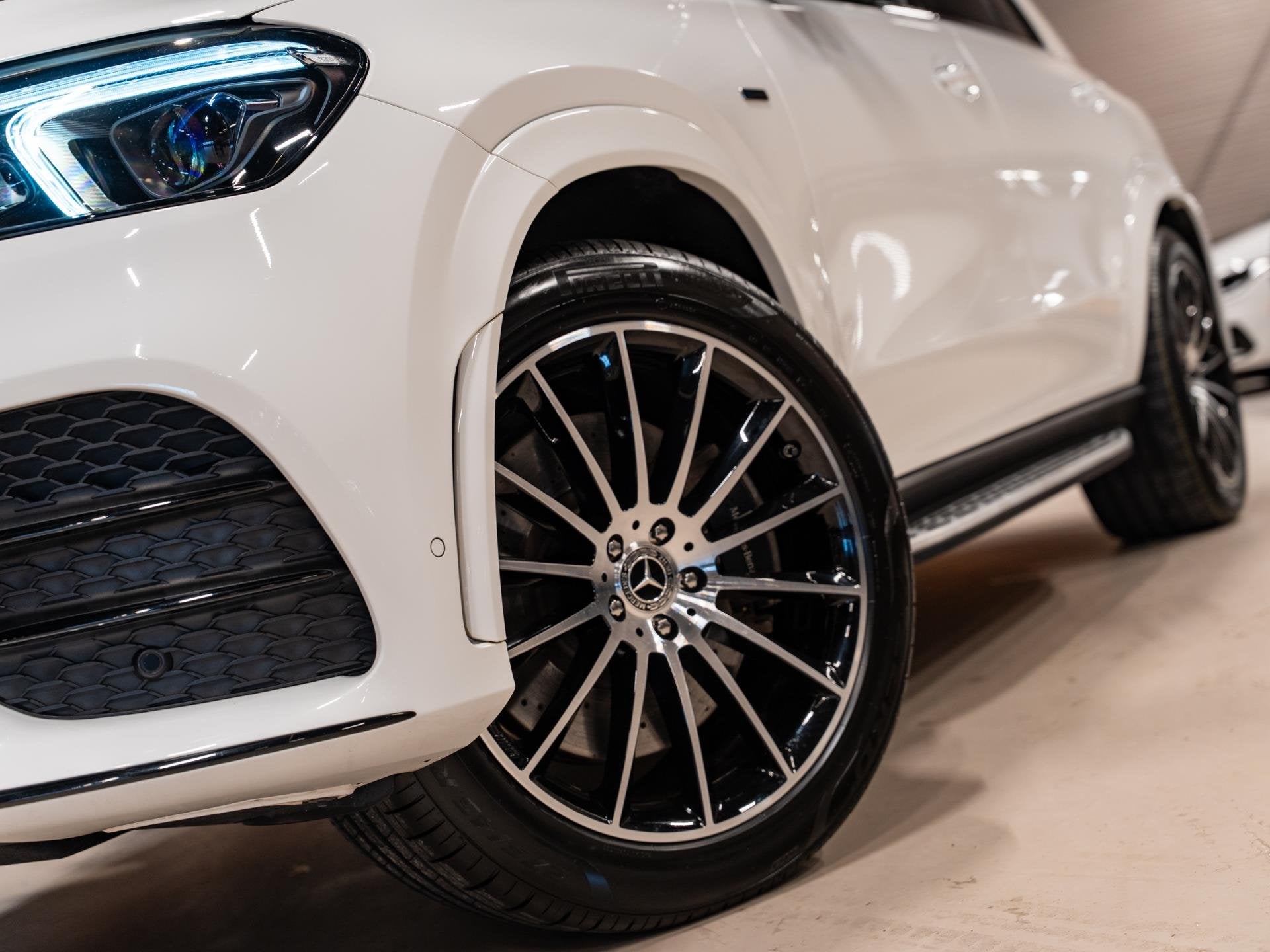 Mercedes-Benz GLE-klasse 350 e 4MATIC Premium Plus AMG Line,, Dealer onderhouden, Gebruikt, 4 cilinders, GLE