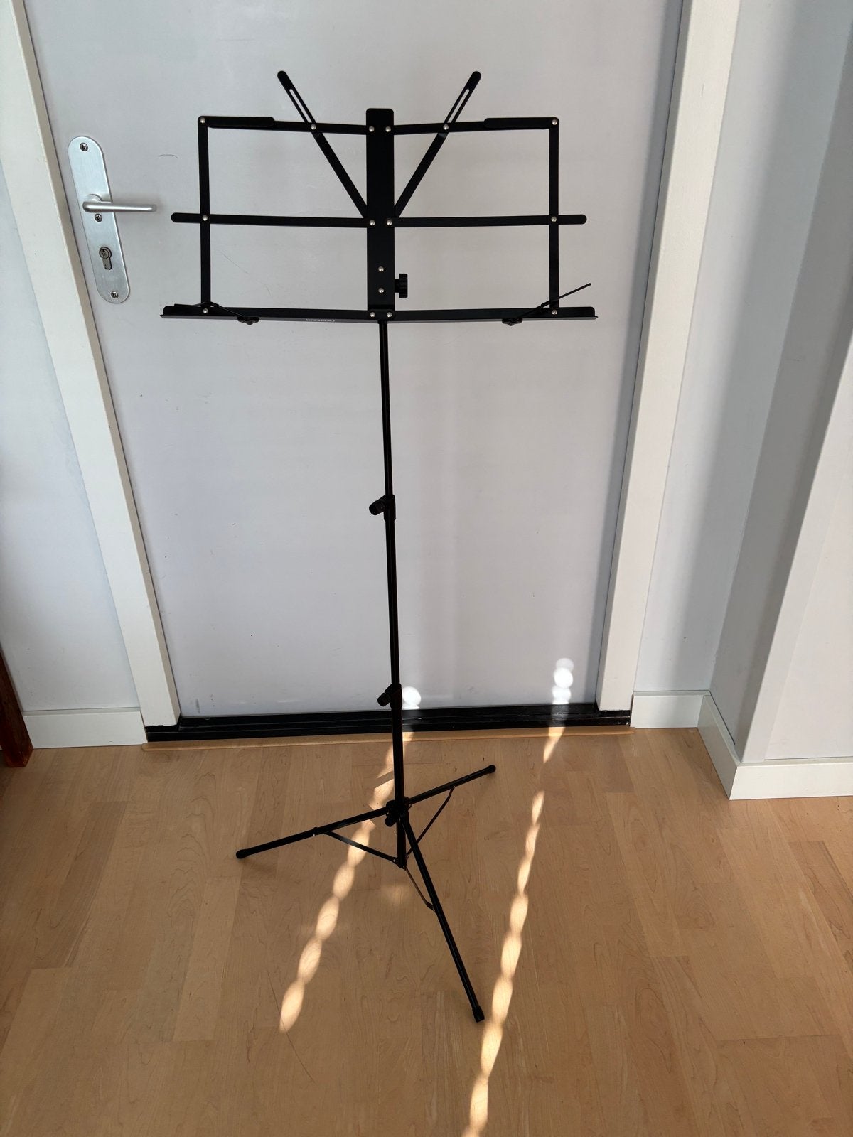 Innox opvouwbare muziekstandaard met draagtas, Ophalen of Verzenden, Nieuw, Muziekstandaard, Overige instrumenten