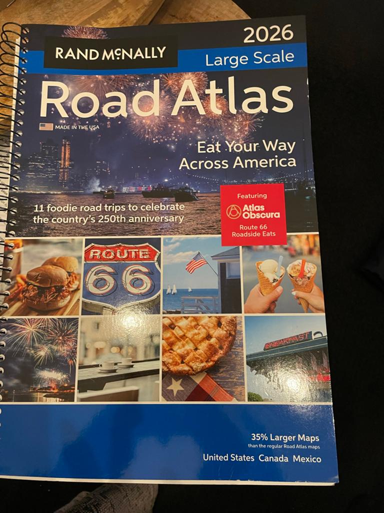Rand McNally Road Atlas 2026 - Grote Schaal, Overige atlassen, 2000 tot heden, Ophalen of Verzenden, Zo goed als nieuw