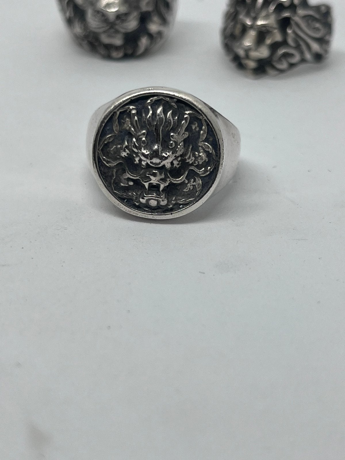 Zilveren zegelring met draak, Sieraden, Tassen en Uiterlijk, Ringen, 20 of groter, Heer, Nieuw, Ophalen of Verzenden