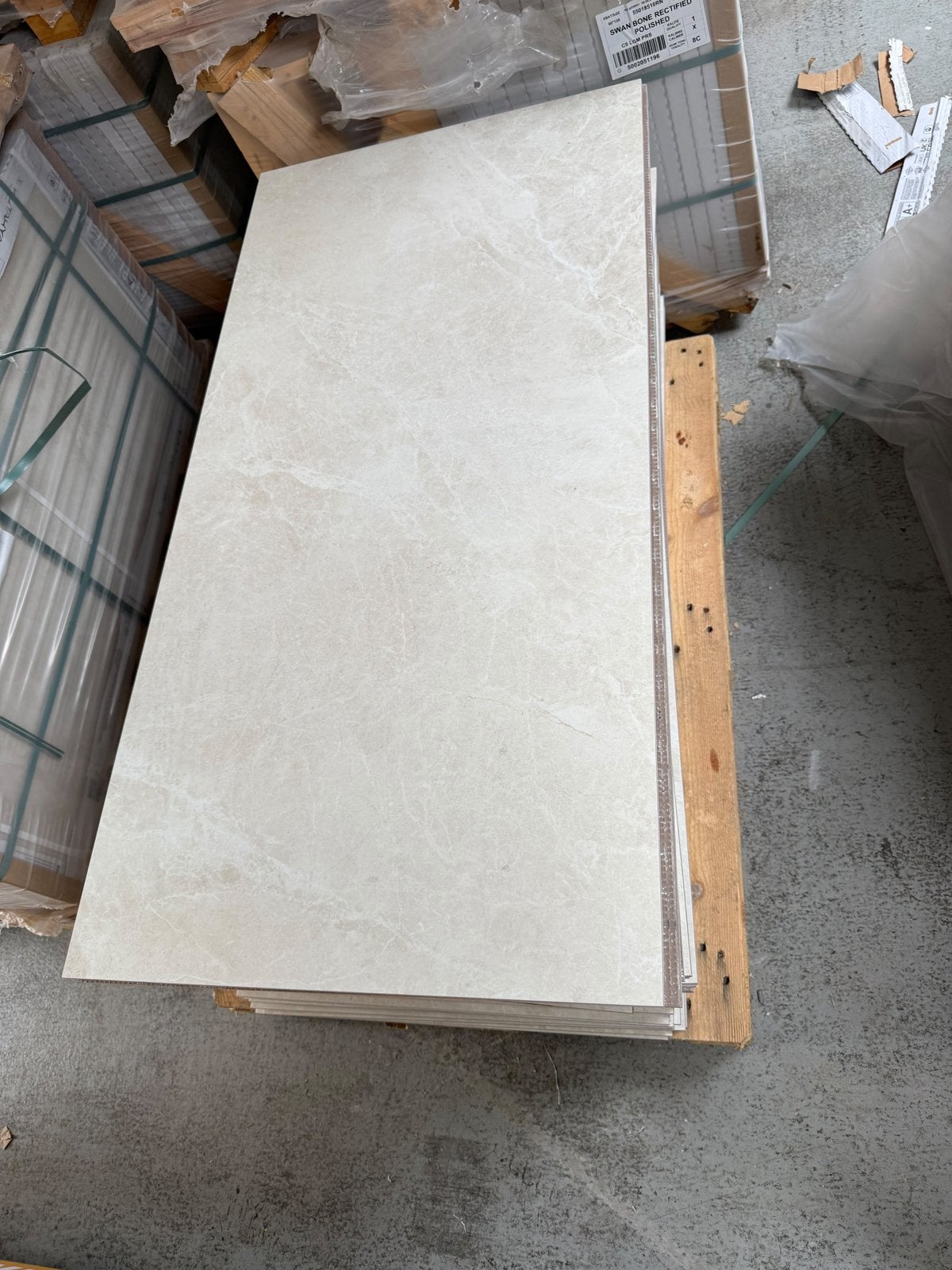 Nieuwe keramische tegels - Ivory Beige Tegels, Doe-het-zelf en Verbouw, Ophalen, 60 cm of meer, Keramiek, Nieuw