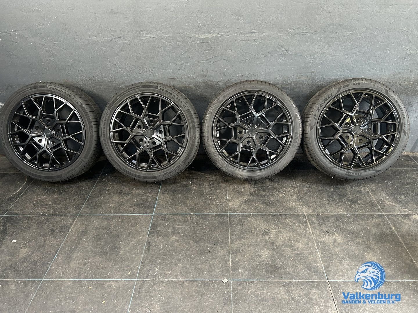 7mm! Ford Transit Custom Riviera RTX 20 inch zwarte velgen T, Auto-onderdelen, 255 mm, -, -, Banden en Velgen