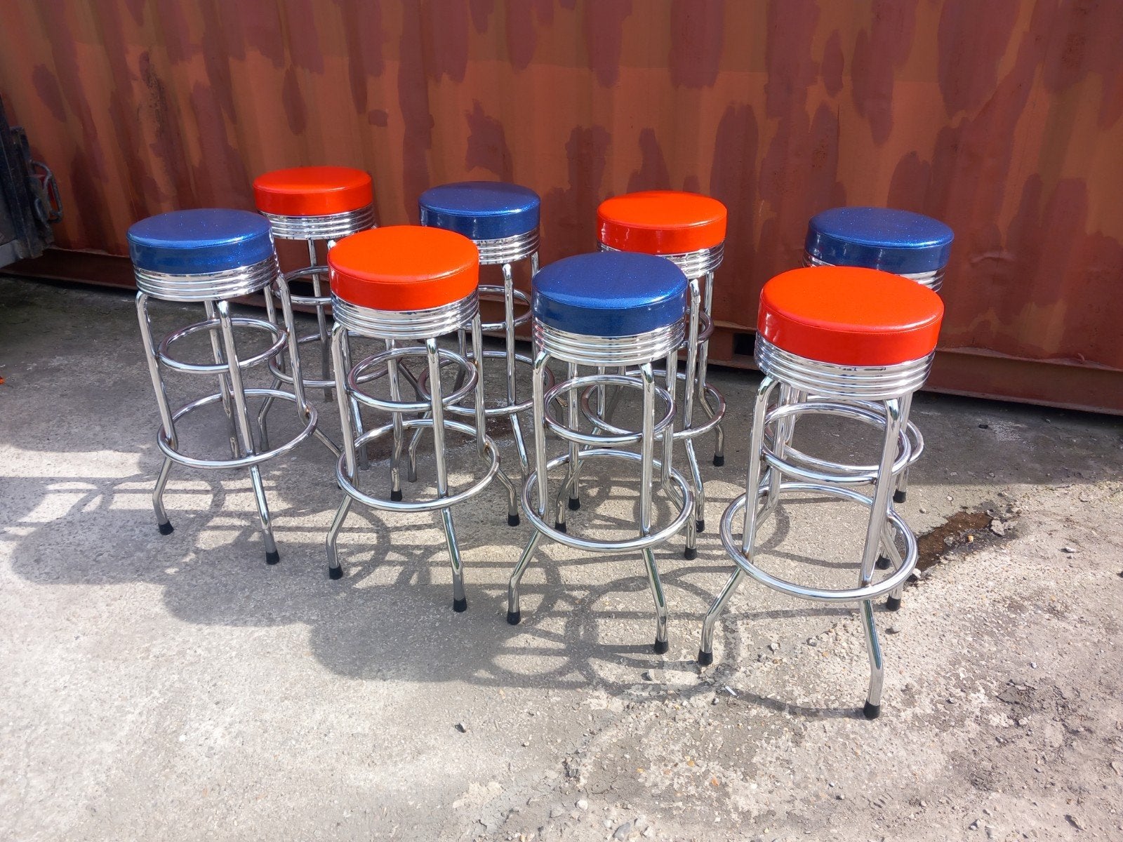 8 nieuw gestoffeerd vintage retro chrome krukken, Huis en Inrichting, Barkrukken, 5 krukken of meer, Ophalen, Nieuw, 60 tot 90 cm