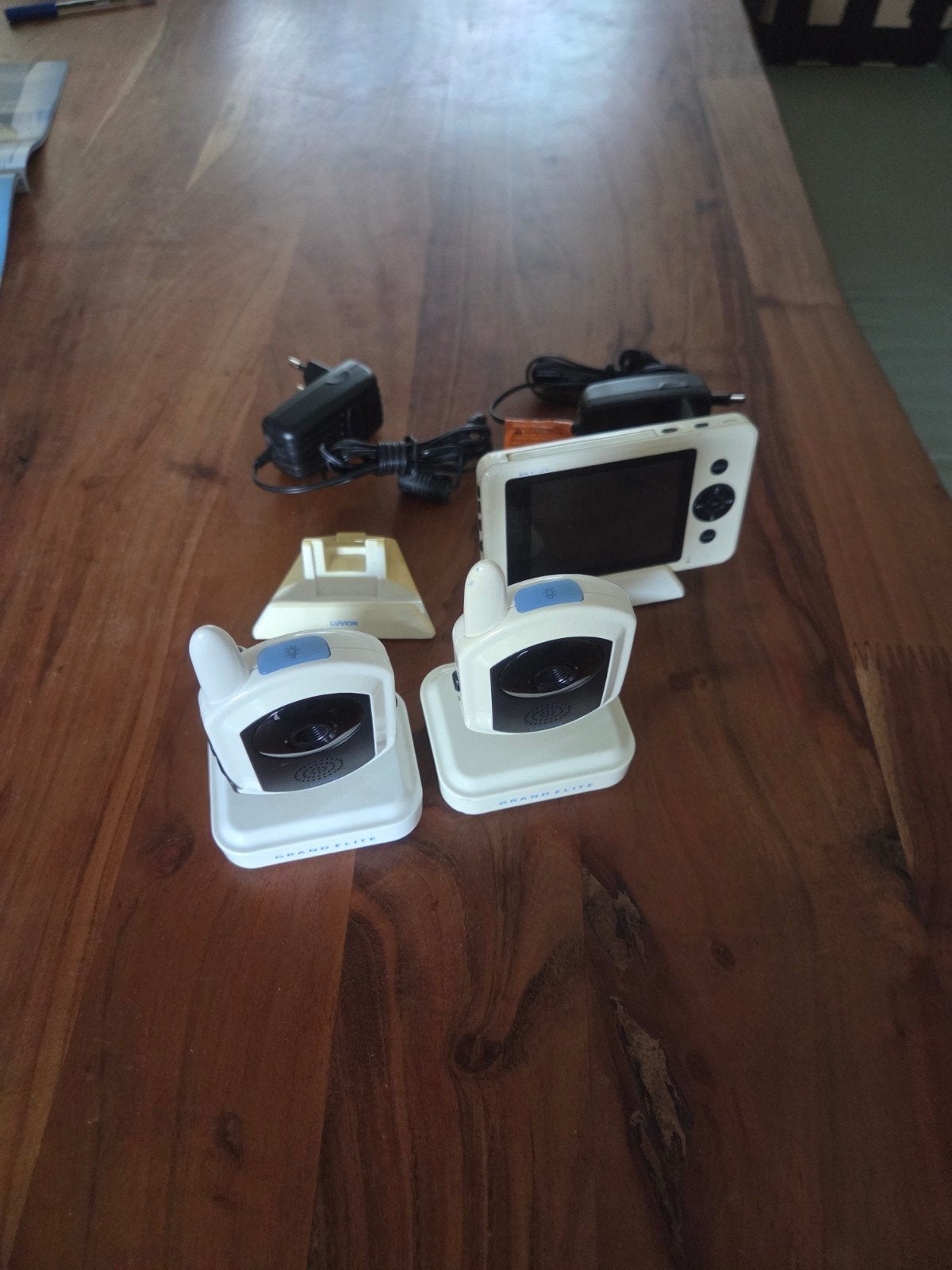Defect : Luvion Grand Elite met 2 camera's, Ophalen of Verzenden, Gebruikt, Camera