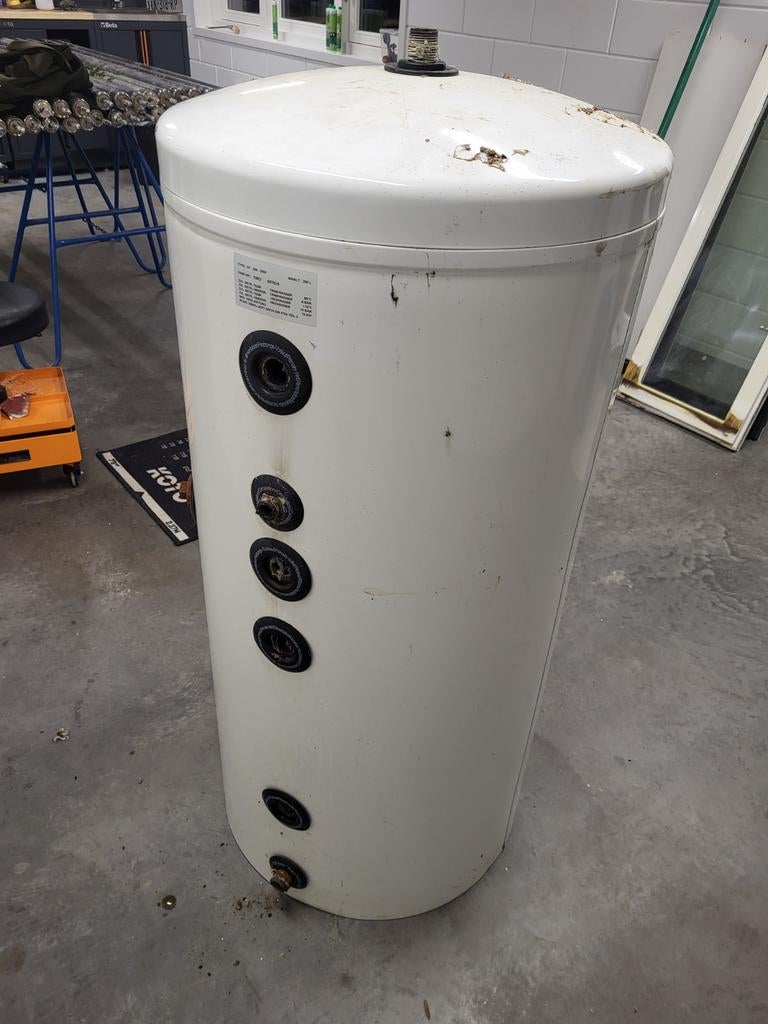 Buffervat 200L met spiralen, Gebruikt, Overige typen, Ophalen of Verzenden, 60 tot 150 cm