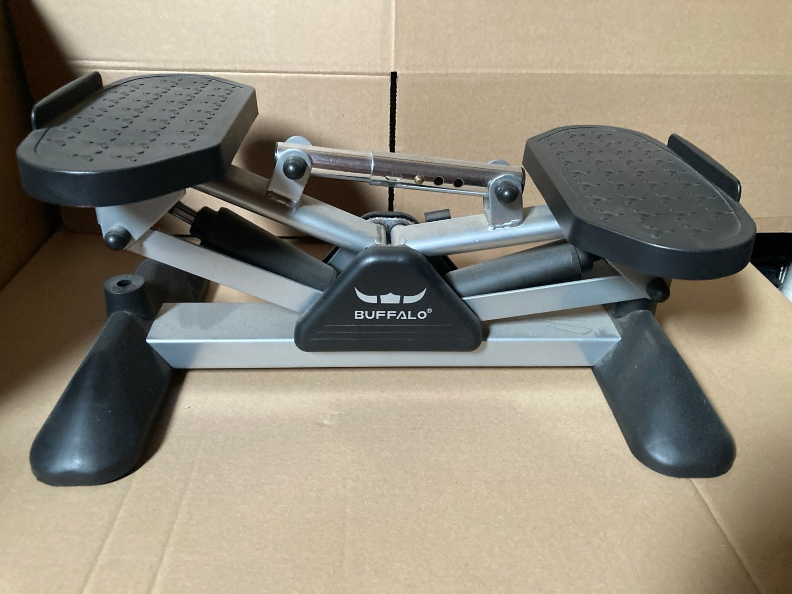 Buffalo Mini Stepper – Compact Fitnessapparaat voor Thuis, Ophalen, Stepapparaat, Zo goed als nieuw, Metaal