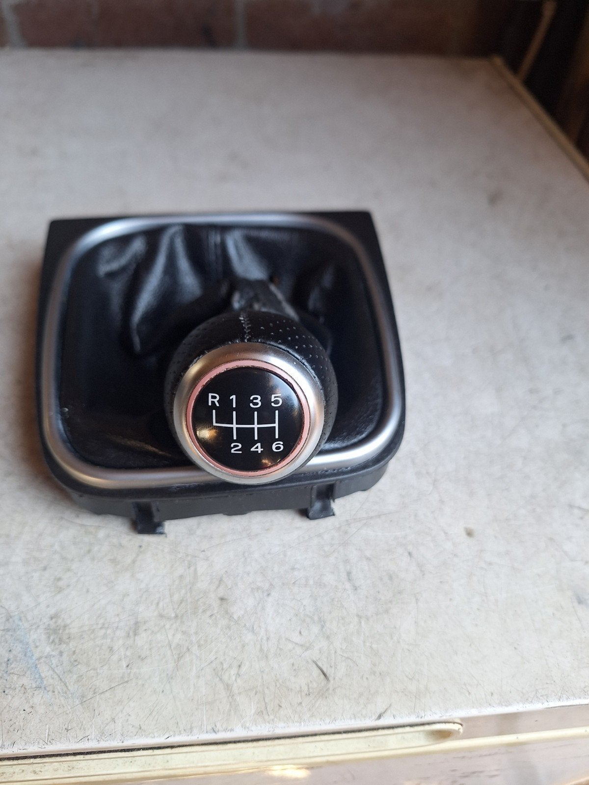 pook knop vw golf 5 gti hoesje niet zo mooi meer, Auto-onderdelen, Ophalen of Verzenden, Gebruikt, Volkswagen