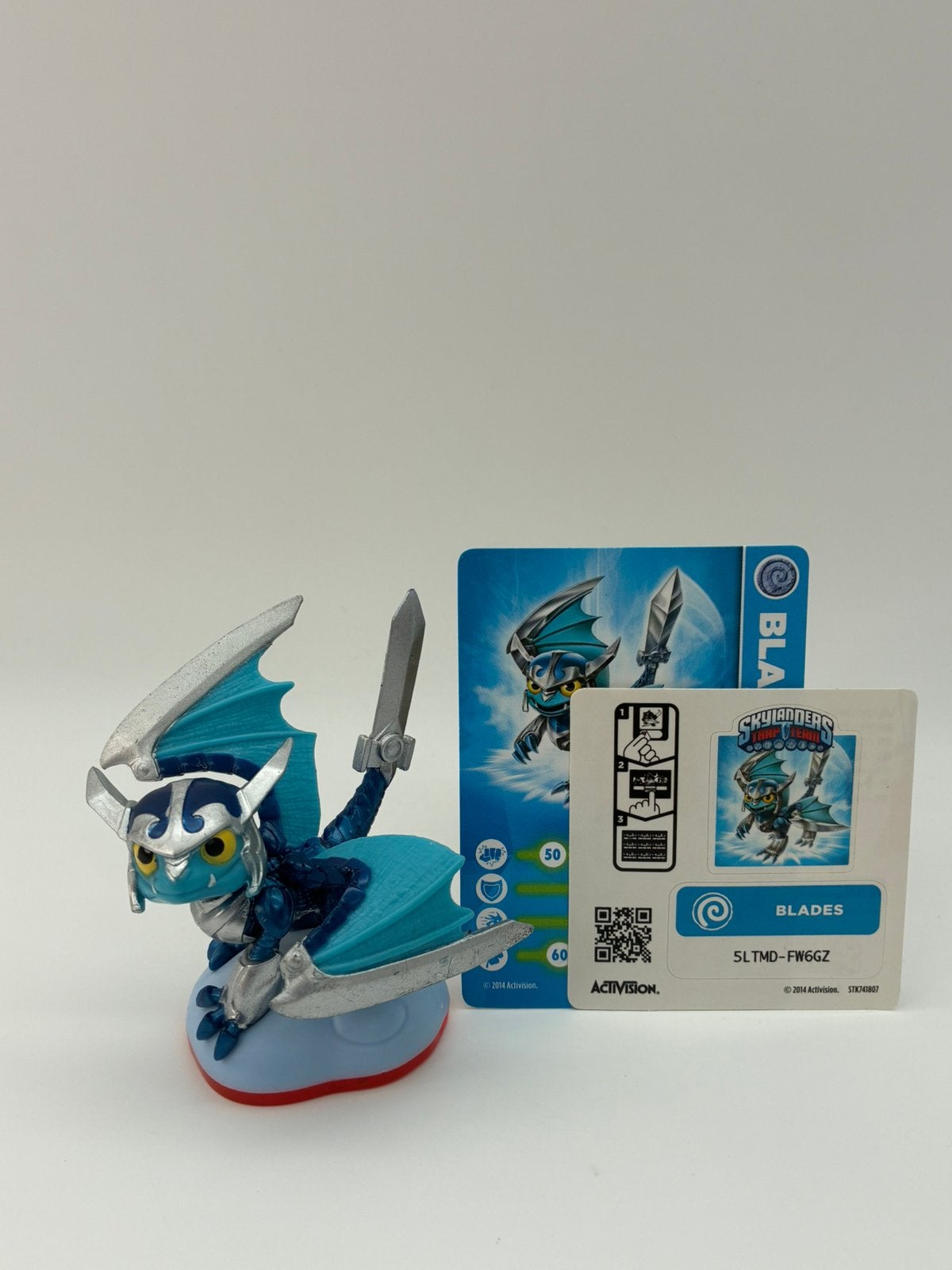 Skylanders Trap Team Blades met sticker + kaartje, Avontuur en Actie, W, 2 spelers, Ophalen of Verzenden
