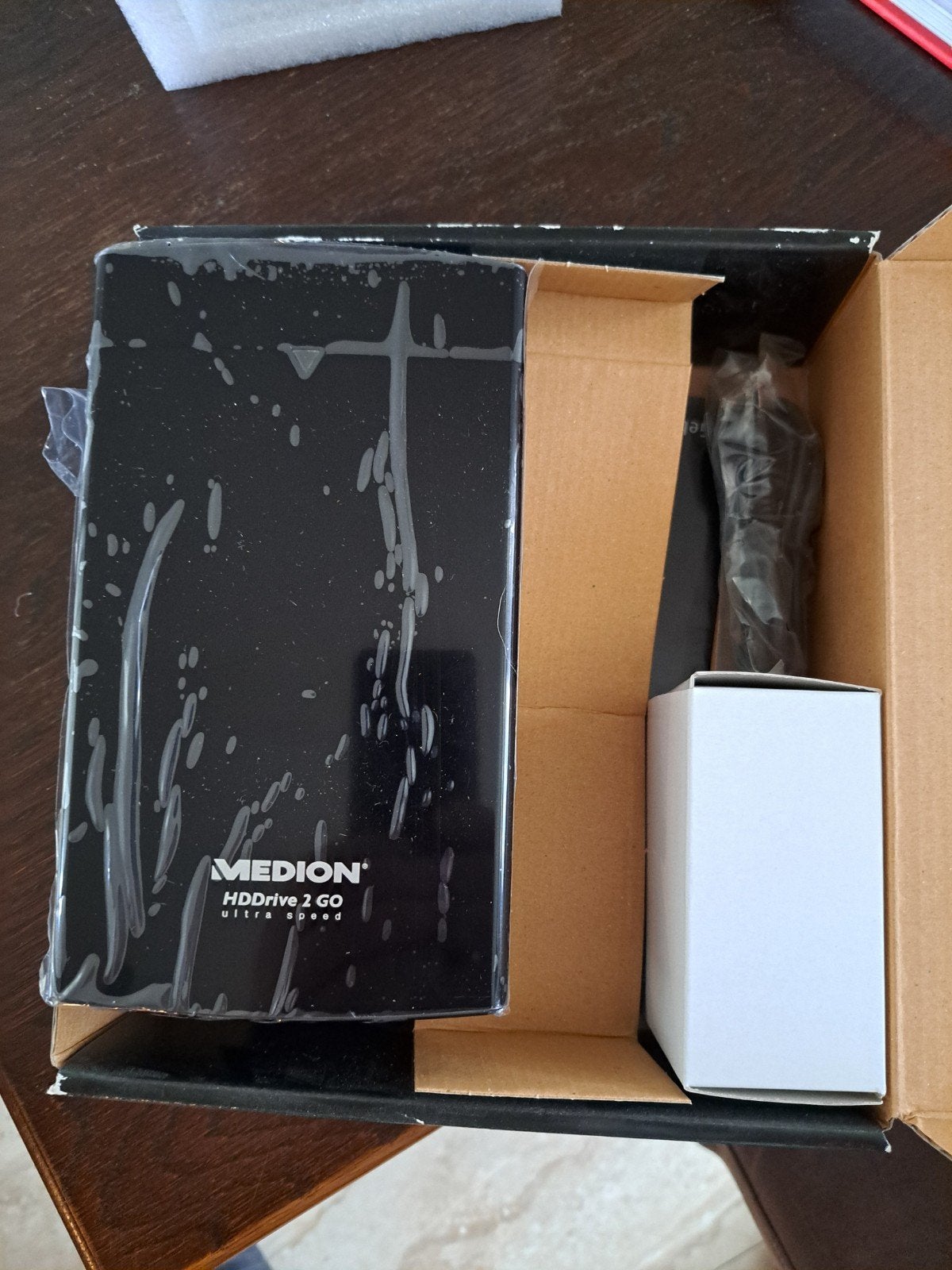 Medion HDDrive 2 GO Externe Harde Schijf - Nieuw in doos, Computers en Software, Harde schijven, Onbekend, Server, HDD, Ophalen of Verzenden