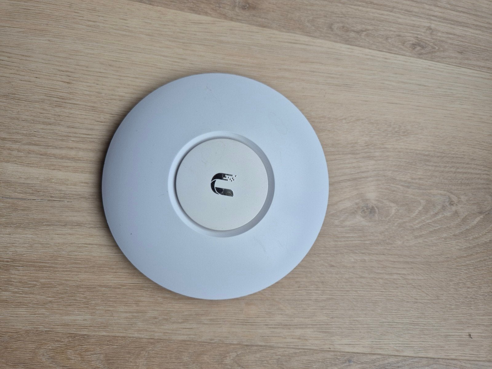 Ubiquiti UniFi AP AC Lite Access Point, Computers en Software, Accesspoints, Ophalen of Verzenden, Gebruikt, Ubiquiti