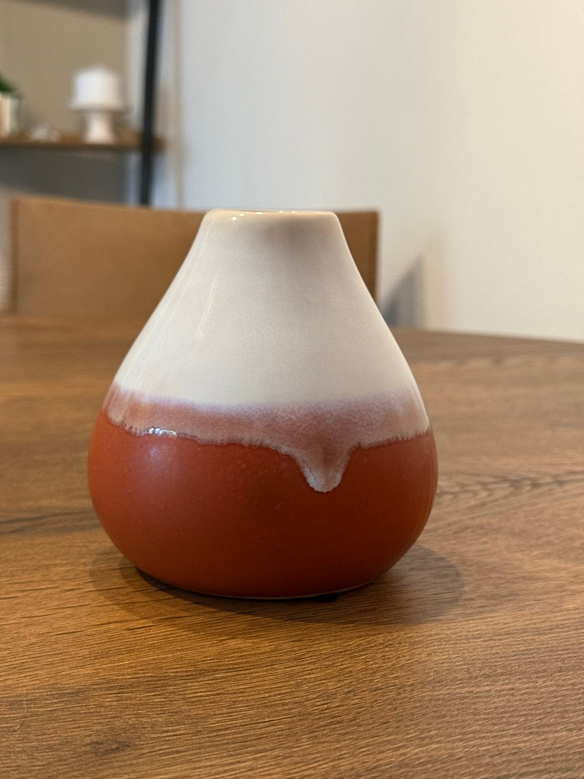 Vaasje terracotta met wit druipglazuur - HK living look, Huis en Inrichting, Meerkleurig, Ophalen of Verzenden, Zo goed als nieuw