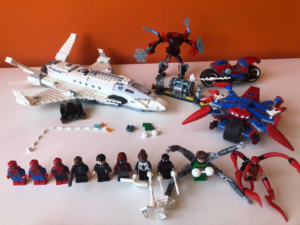 Marvel spider-man lego sets (76171, 76148, 76113, 76130), Kinderen en Baby's, Speelgoed | Duplo en Lego, Gebruikt, Inclusief extra onderdelen