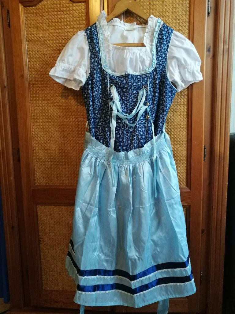 Drie-delige blauwe dirndl mt. 38, Kleding | Dames, Maat 38/40 (M), Kleding, Esmara, Ophalen of Verzenden