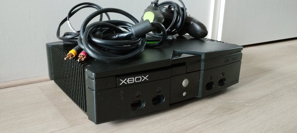 Xbox met 250+ games, Spelcomputers en Games, Spelcomputers | Xbox Original, Ophalen of Verzenden, Refurbished, Met 1 controller