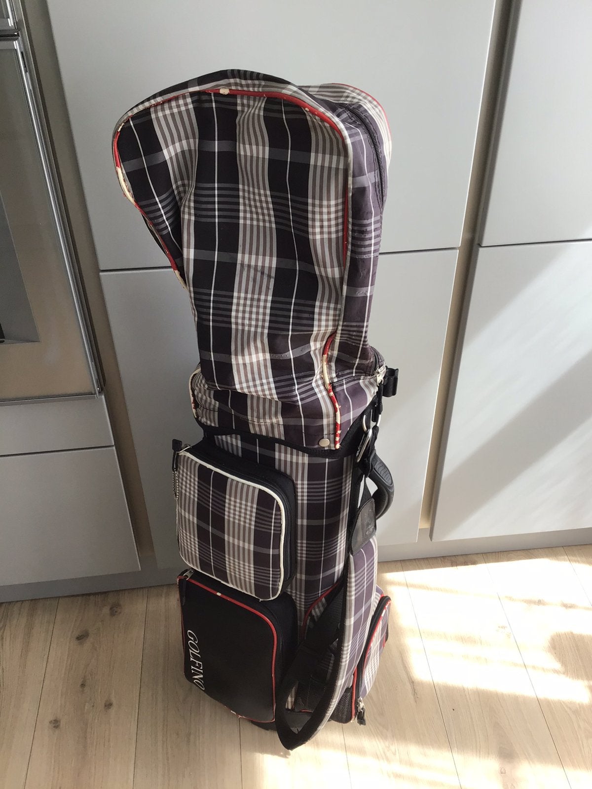 Titleist trolley met Golfino damestas met veel ruimte, Ophalen, Gebruikt, Tas, Overige merken