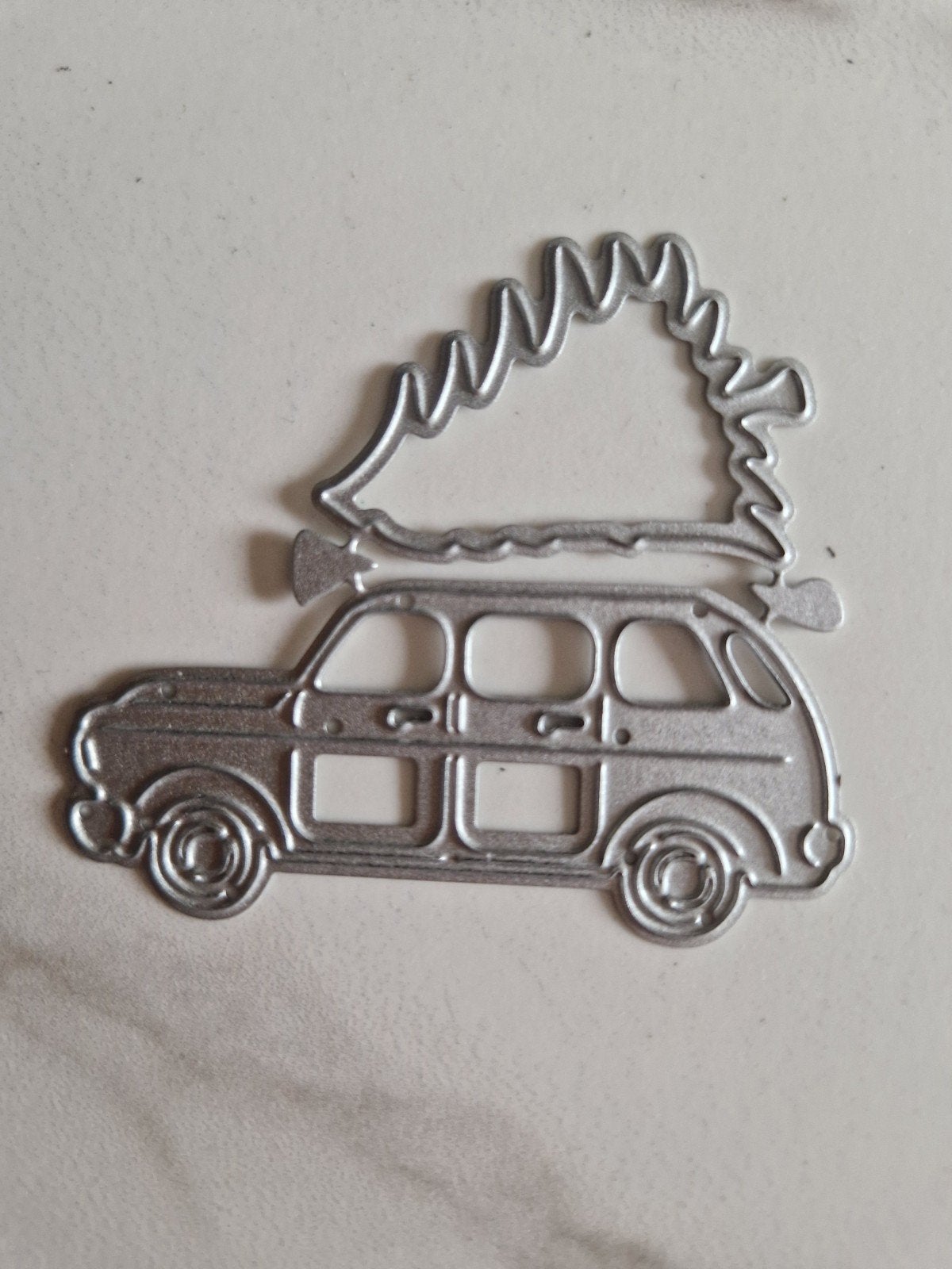 Snijmal auto met kerstboom - Metaal, Ophalen of Verzenden, Nieuw