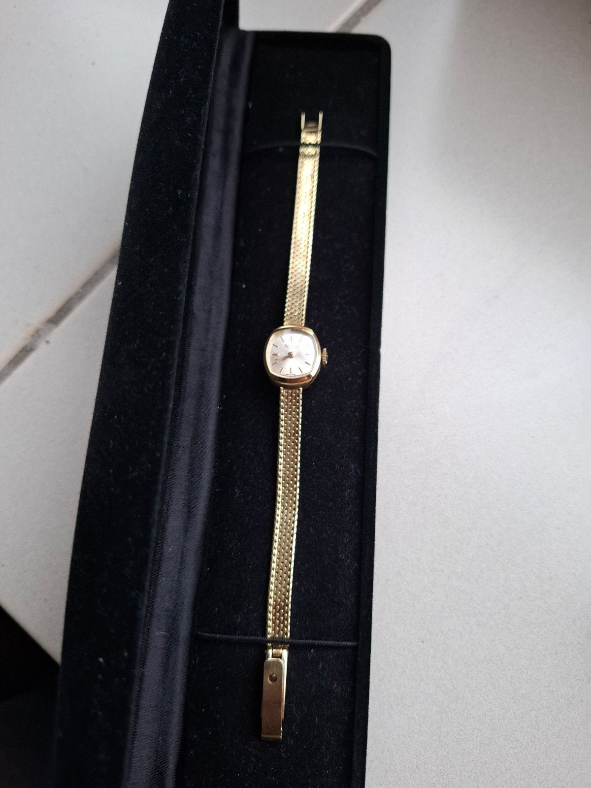 Gouden Pontiac dameshorloge 14K (585) - 15.55 gram, Sieraden, Tassen en Uiterlijk, Overige merken, Polshorloge, Ophalen of Verzenden