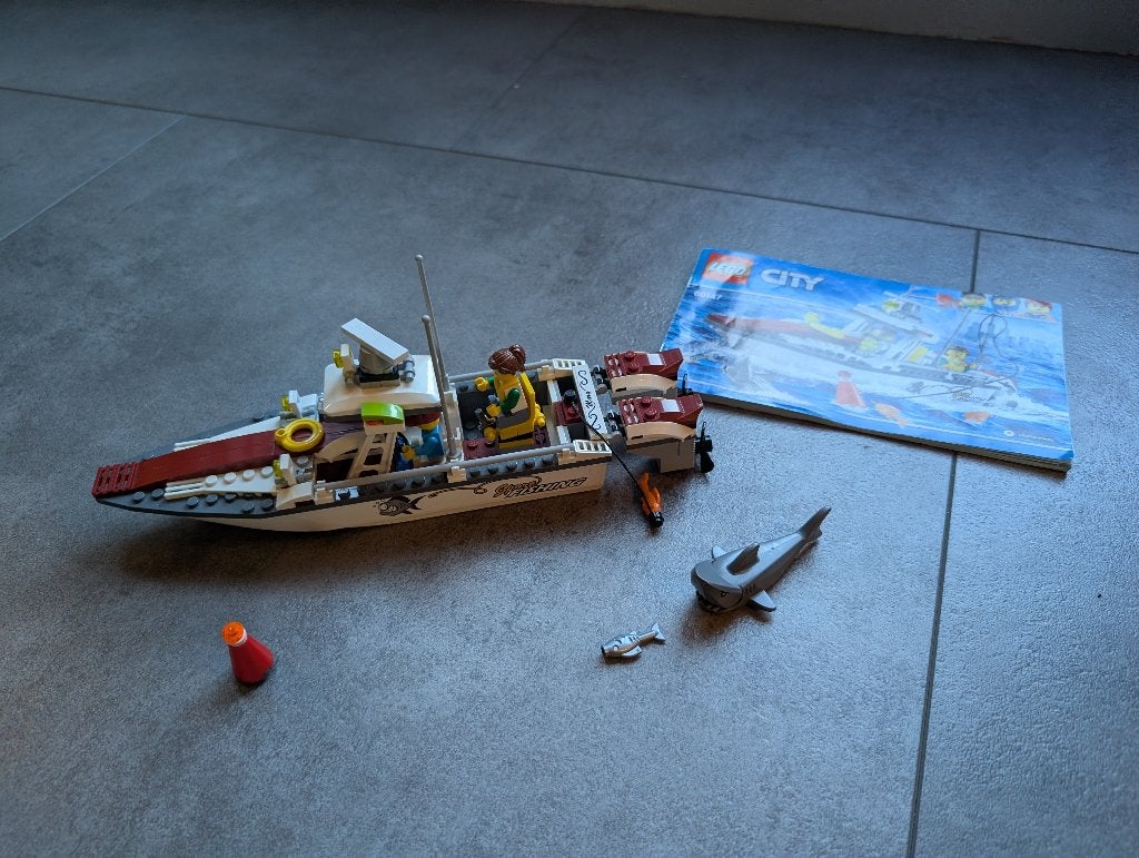 Lego City Vissersboot 60147 - compleet incl. handleiding, Kinderen en Baby's, Speelgoed | Duplo en Lego, City, Lego, Ophalen of Verzenden