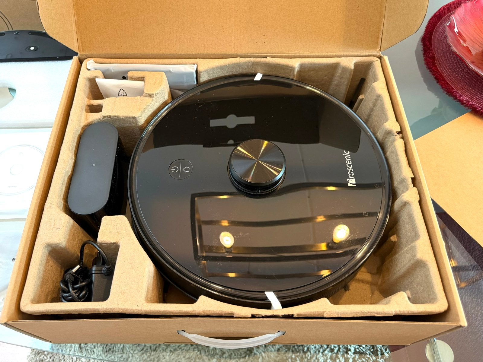 Proscenic M7 Pro met CleanBase, Ophalen of Verzenden, Zo goed als nieuw, Robotstofzuiger