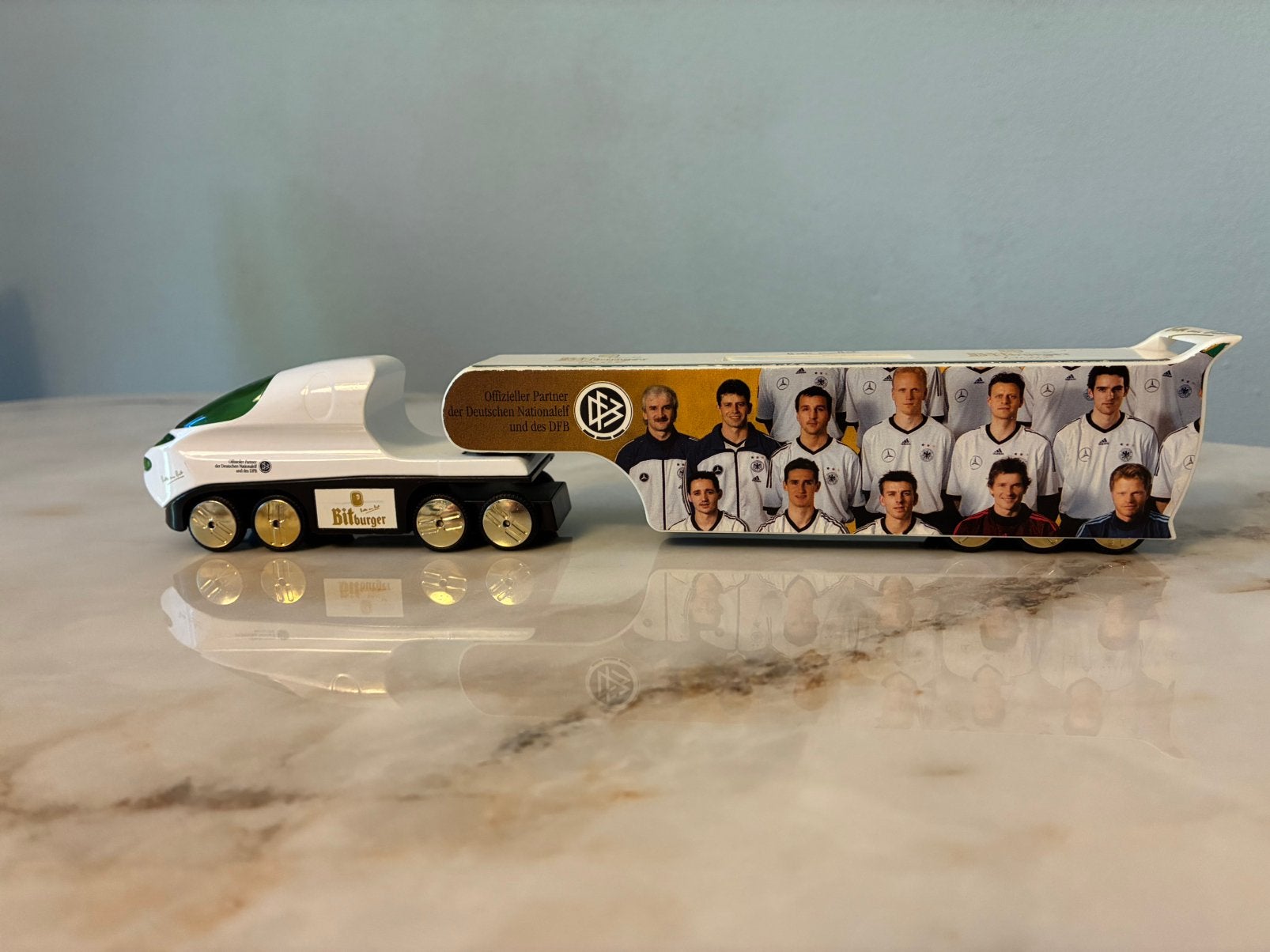 Bitburger trein met Duits voetbalteam, Ophalen of Verzenden, Zo goed als nieuw, Overige typen, Overige merken