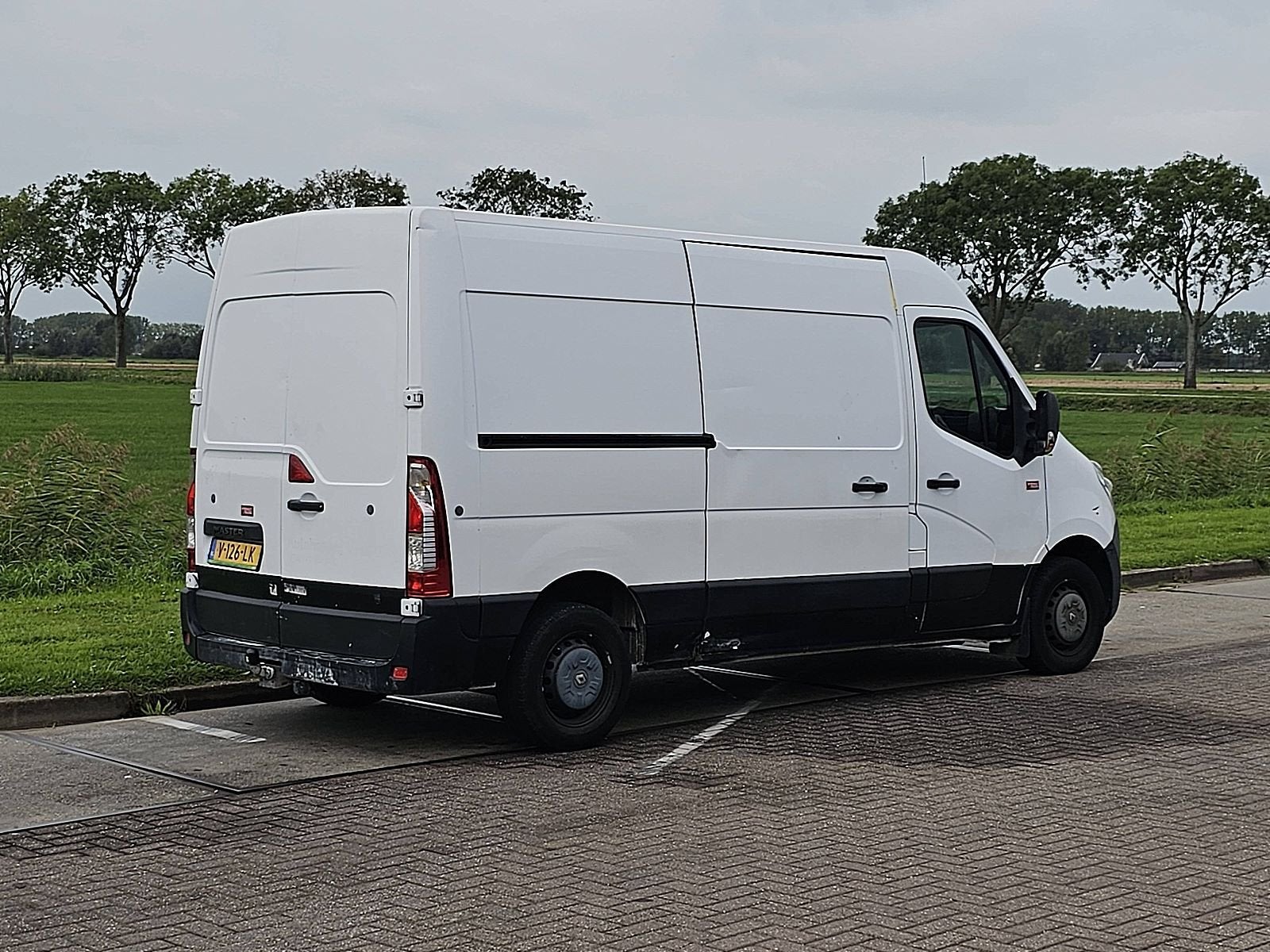 RENAULT MASTER 2.3, Achterwielaandrijving, Gebruikt, Euro 6, 4 cilinders