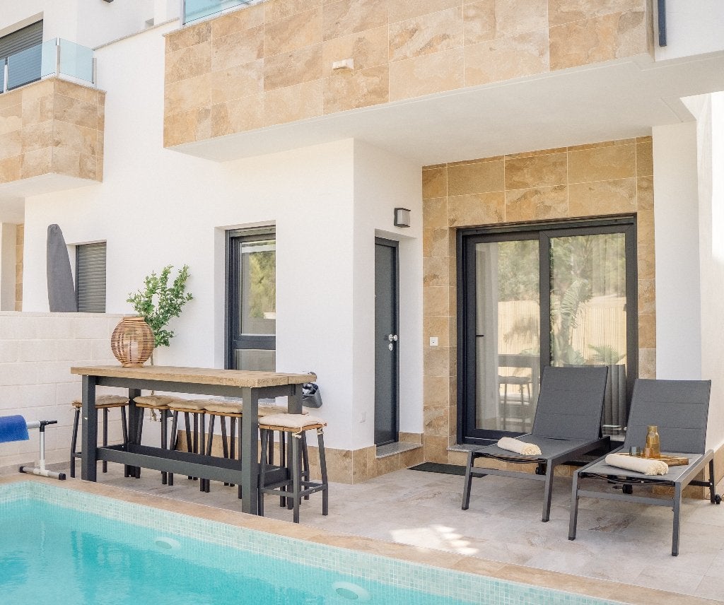 Luxe Vakantievilla met Privézwembad te Huur in Polop, Wasmachine, Costa Blanca, Stad, Eigenaar