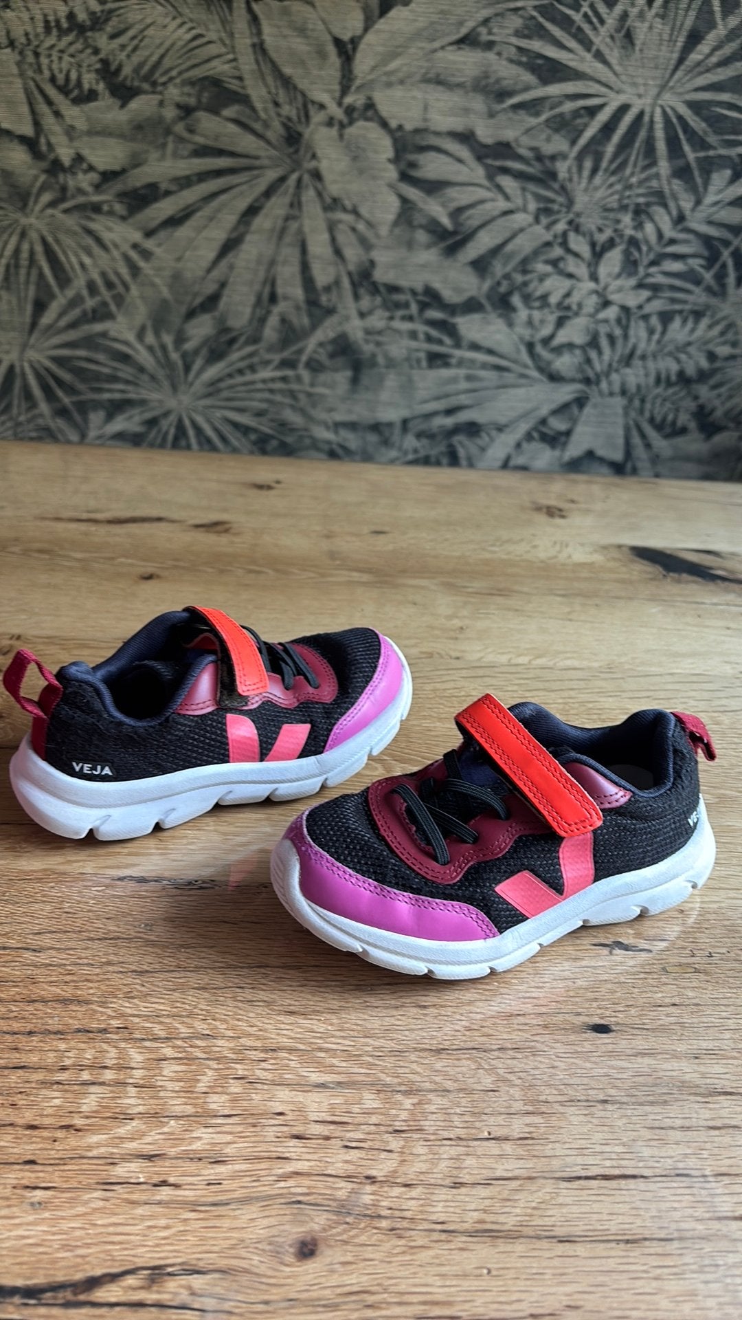€0,01 bij besteding van €22,50 = GRATIS cadeau!*, Kinderen en Baby's, Kinderkleding | Schoenen en Sokken, Gebruikt, Meisje, Schoenen