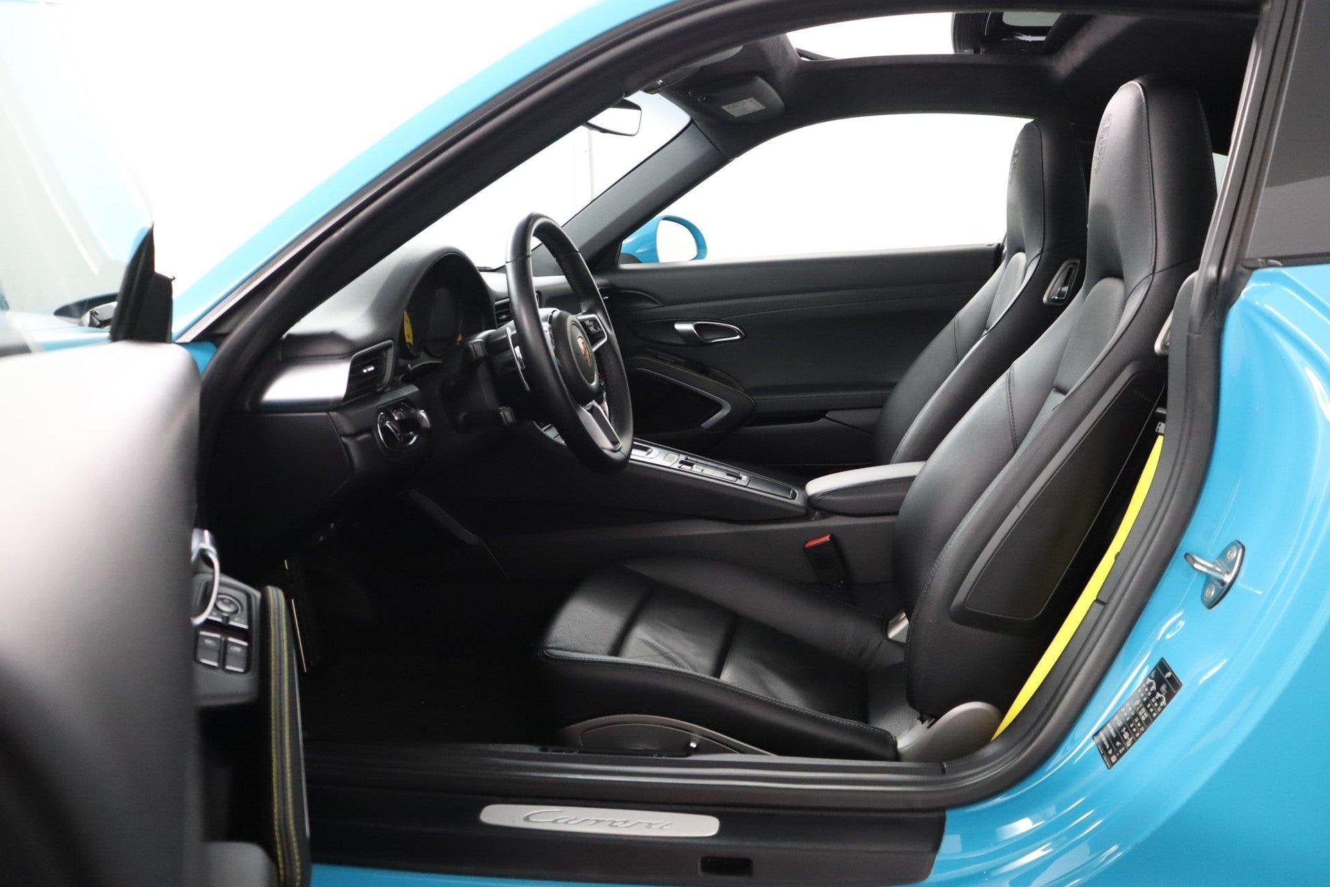 Porsche 911 3.0 Carrera |Sport Chrono|Pano|DOH|Miami Blue|, Achterwielaandrijving, Gebruikt, 1476 kg, Leder