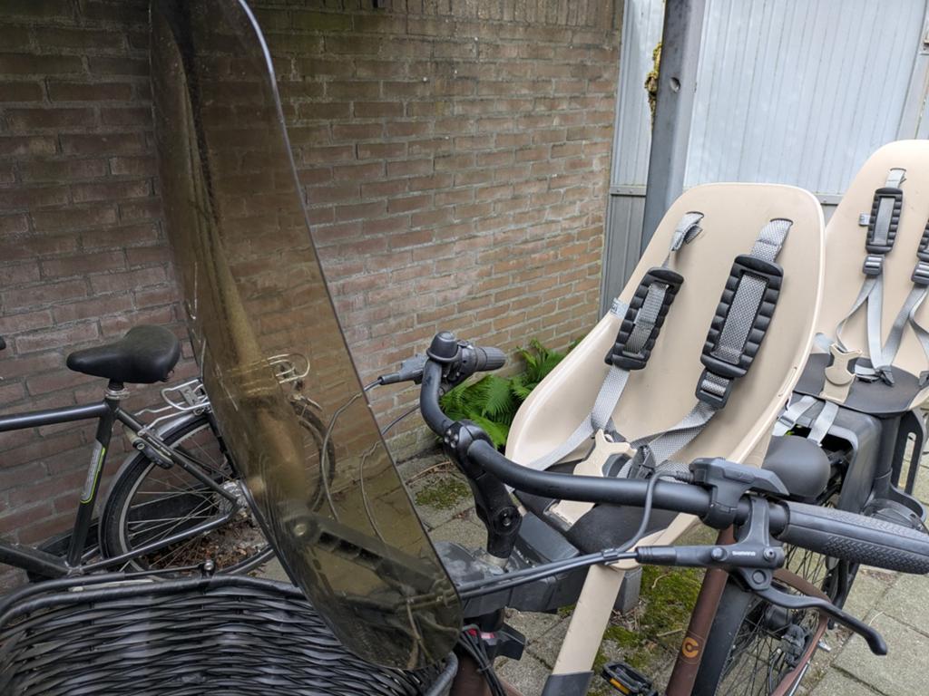 Urban Iki Fietsstoeltje - Voorzitje met windscherm, Fietsen en Brommers, Fietsaccessoires | Fietsstoeltjes, Ophalen, 0 t/m 18 kg