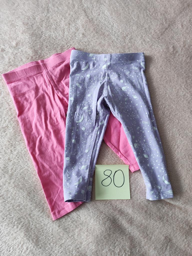 2-pack Leggings Maat 80: Roze & Paars met Print, Kinderen en Baby's, Babykleding | Overige, Ophalen, Zo goed als nieuw, Onbekend